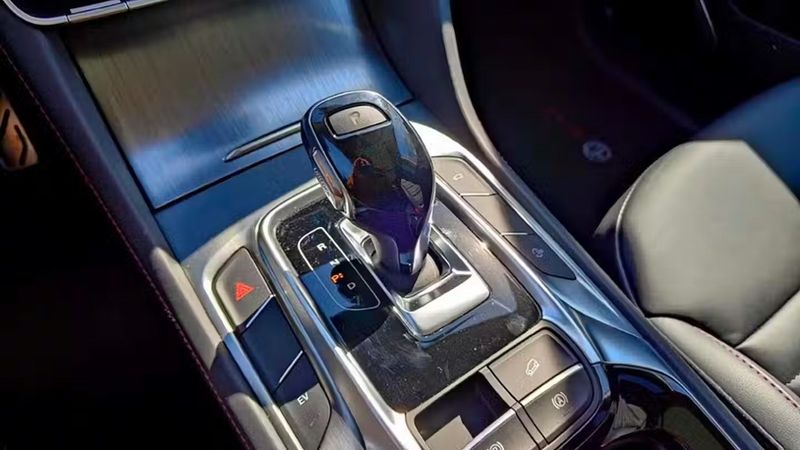 Avanti Motors Avanti II • 2024 • 13,391 km 2