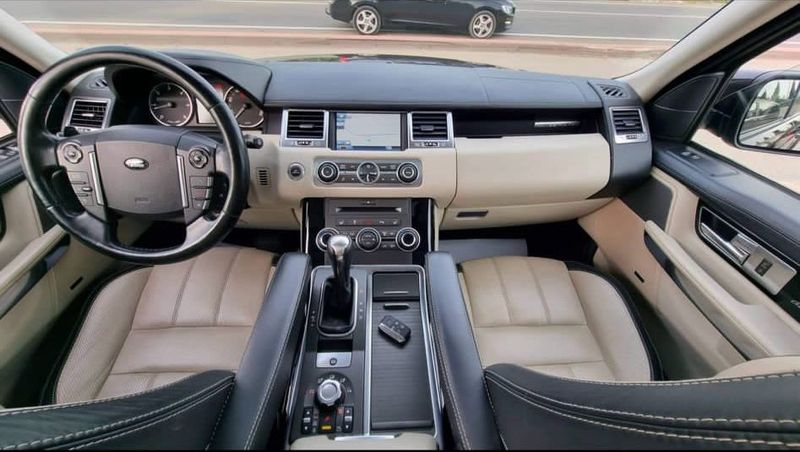 Land Rover Range Rover Sport • 2011 • 161,545 km 6