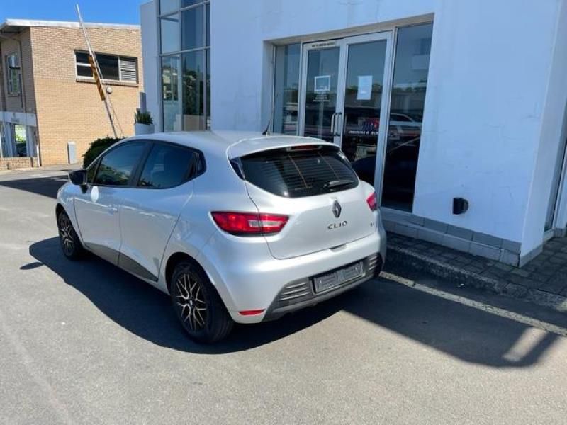 Renault Clio • 2014 • 114,000 km 7
