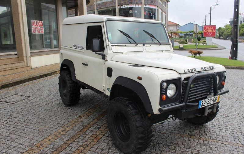 Land Rover Defender • 1999 • 130,000 km 1