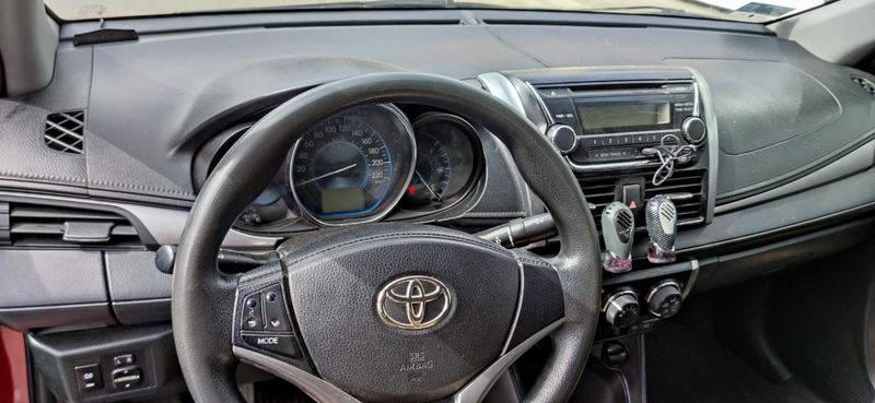 Toyota Yaris • 2014 • 84,000 km 1