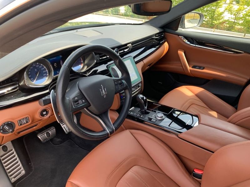Maserati Quattroporte • 2018 • 42,500 km 5