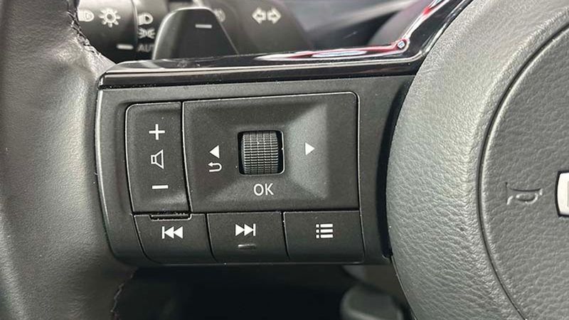 Nissan Qashqai • 2023 • 23,000 km 11