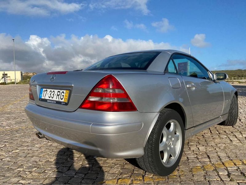 Mercedes-Benz SLK • 2001 • 60,000 km 3