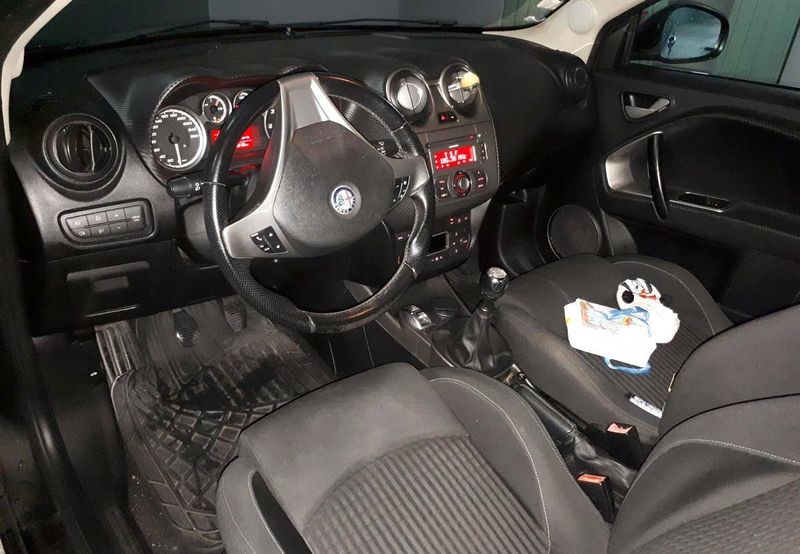 Alfa Romeo MiTo • 2009 • 170,000 km 3