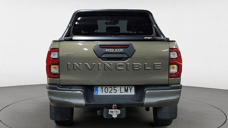 Toyota Hilux • 2021 • 37,227 km 13