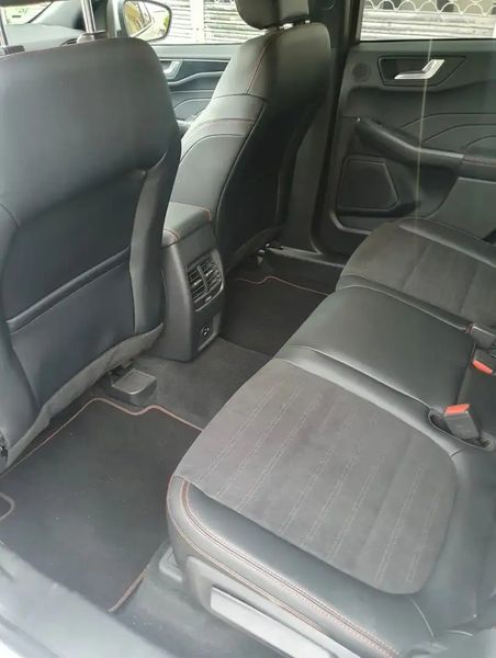 Ford Kuga • 2022 • 25,000 km 3