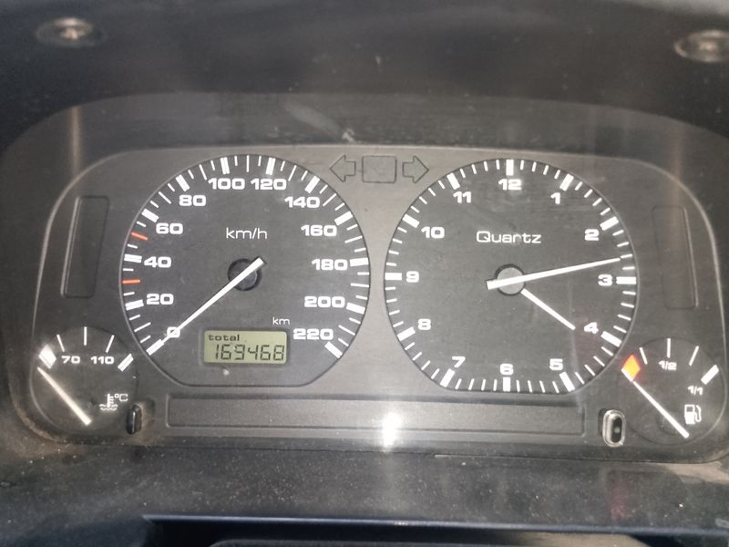 Volkswagen Caddy • 2006 • 169,800 km 4