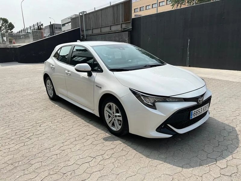 Toyota Corolla • 2019 • 42,000 km 10