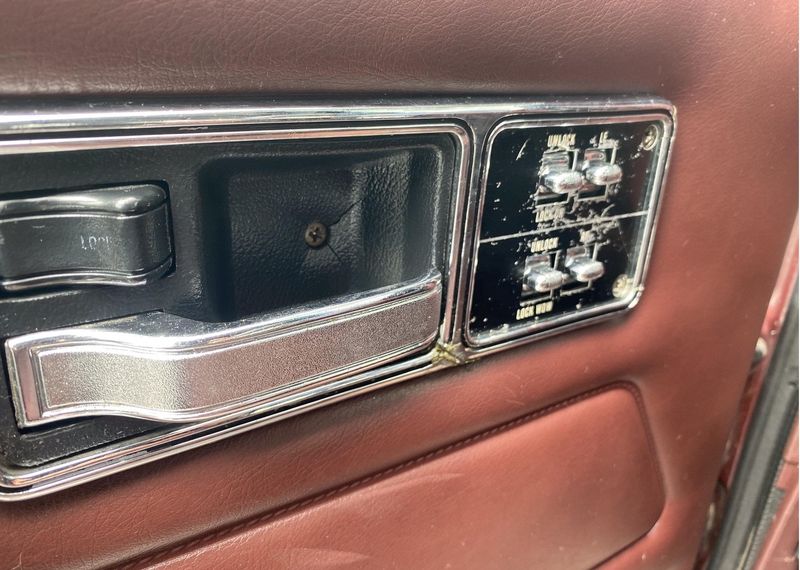 Jeep Cherokee • 1986 • 20,000 km 5