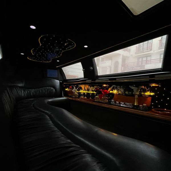 Lincoln Town Car • 2005 • 155,645 mi 6