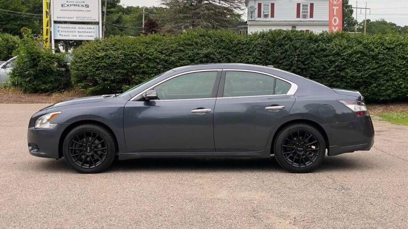 Nissan Maxima • 2012 • 86,754 km 1