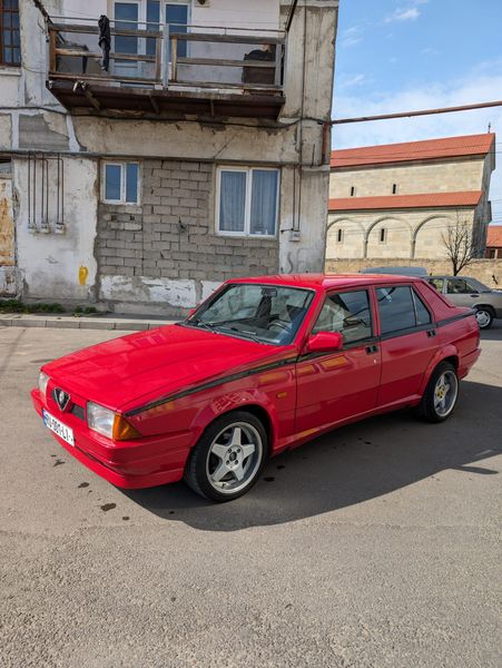 Alfa Romeo 155 • 1990 • 122,000 km 2