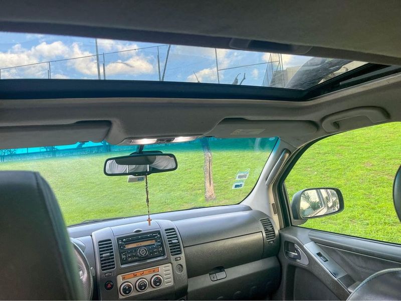 Nissan Navara • 2006 • 212,000 km 3