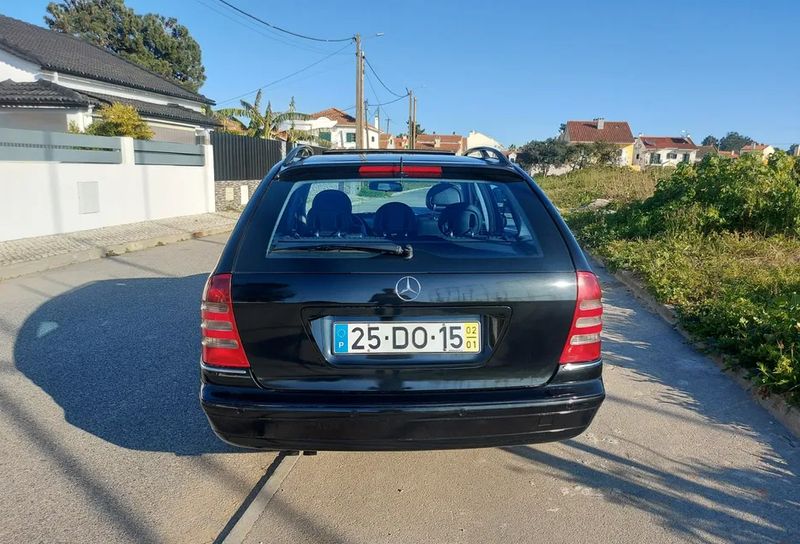 Mercedes-Benz C-Class • 2002 • 163,000 km 1
