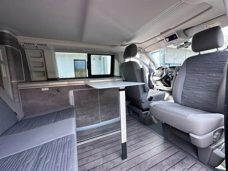 Volkswagen T5 Caravelle • 2022 • 20,800 km 17
