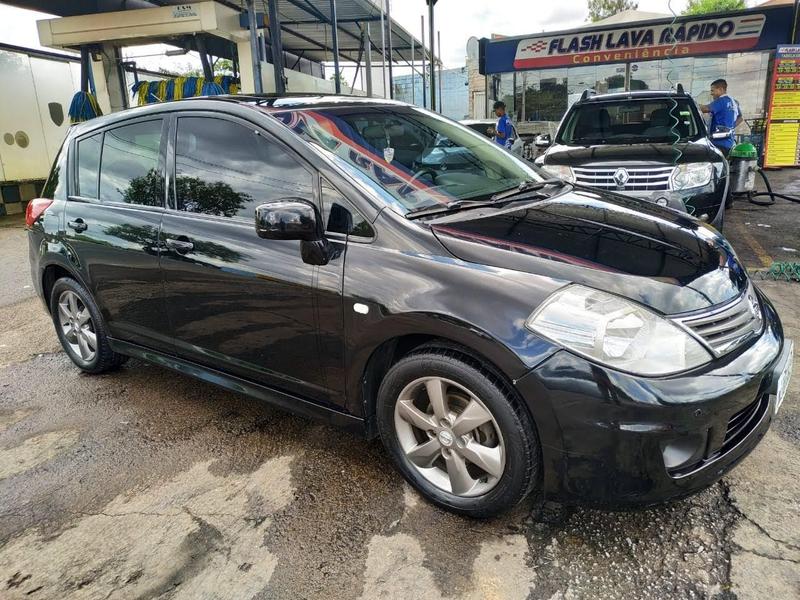 Nissan Tiida • 2011 • 114,876 km 1