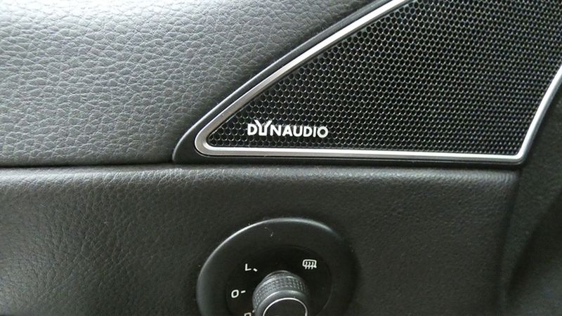 Volkswagen Scirocco • 2014 • 126,415 km 11