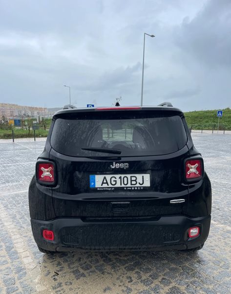 Jeep Renegade • 2021 • 52,796 km 3