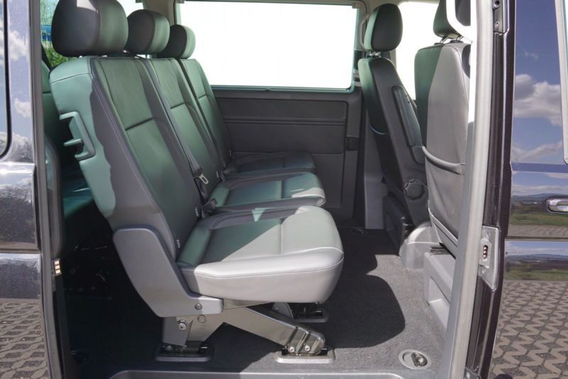 Volkswagen Caravelle • 2016 • 139,000 km 11