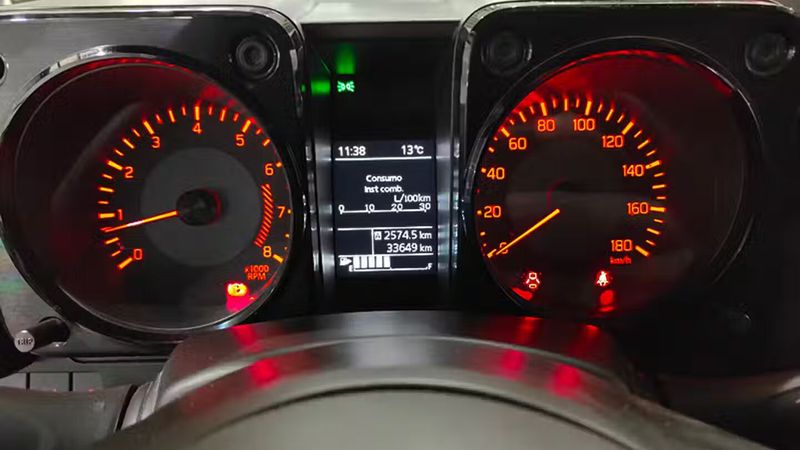 Suzuki Jimny • 2023 • 33,649 km 18