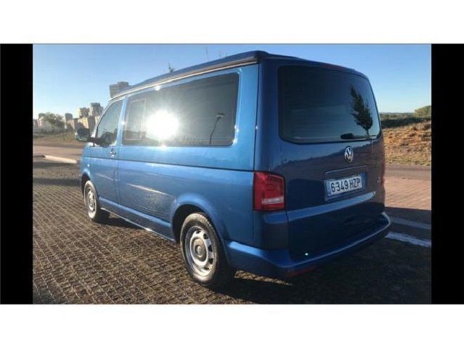 Volkswagen T5 • 2014 • 162,000 km 9
