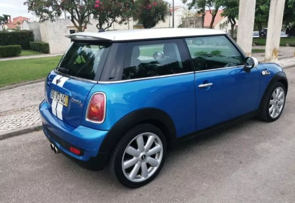 MINI Cooper • 2010 • 135,200 km 2