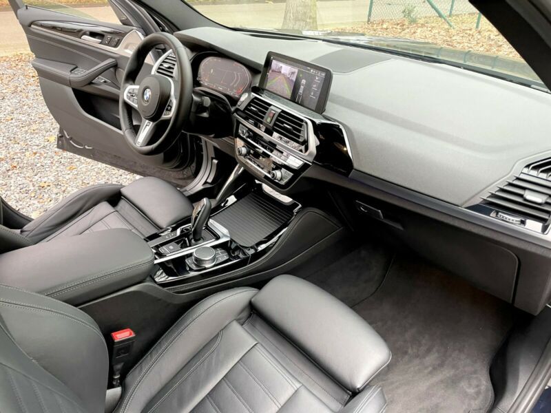 BMW X4 • 2020 • 93,400 km 4