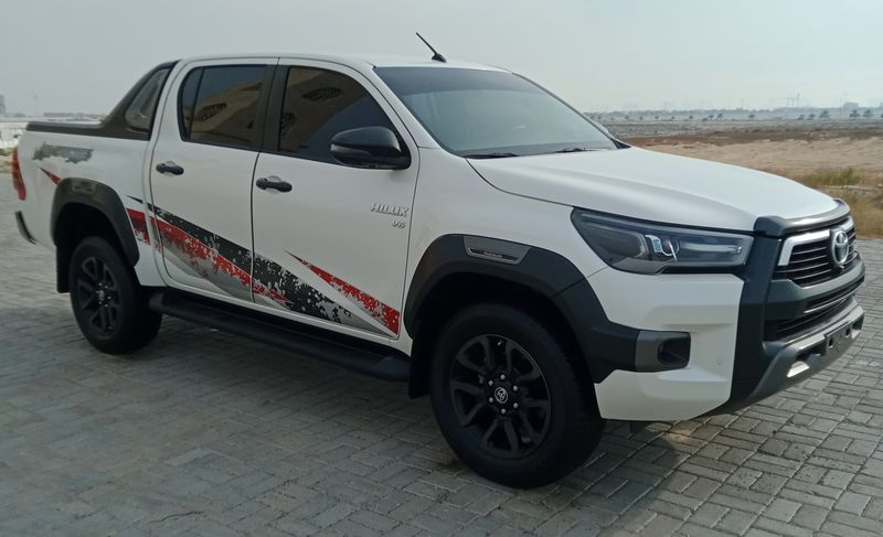 Toyota Hilux • 2022 • 0 km 5