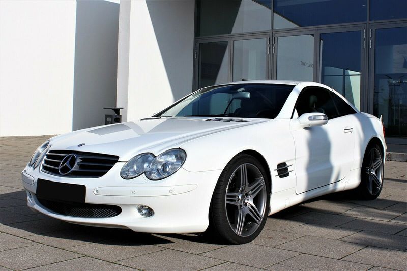 Mercedes-Benz SL-Class • 2005 • 98,200 km 5