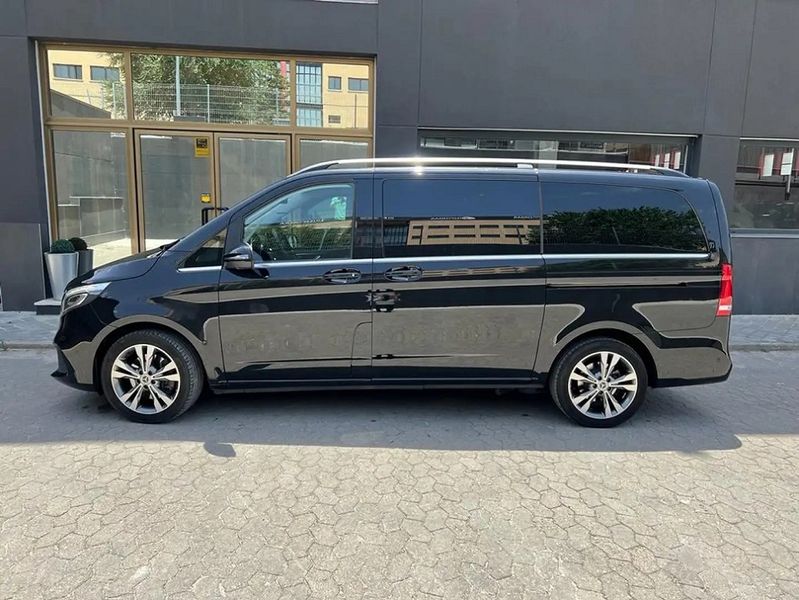 Mercedes-Benz 200 D • 2022 • 118,000 km 3