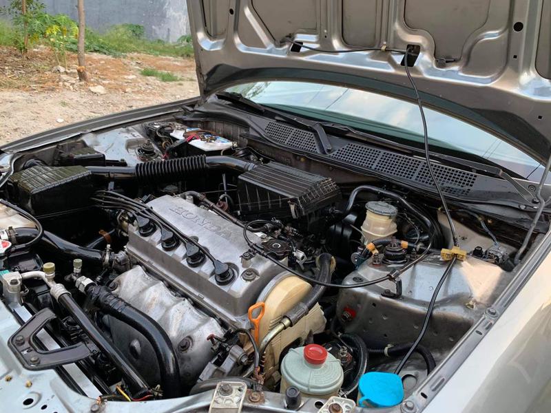 Honda Civic • 1999 • 250,000 km 23