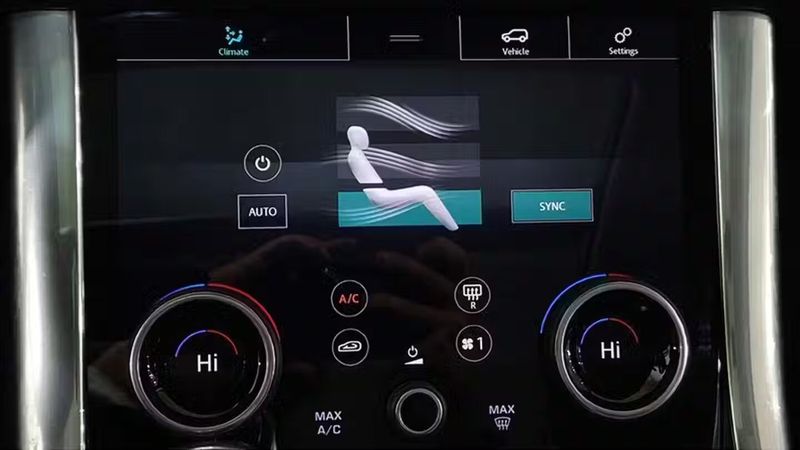 Land Rover Range Rover Sport • 2018 • 97,068 km 32