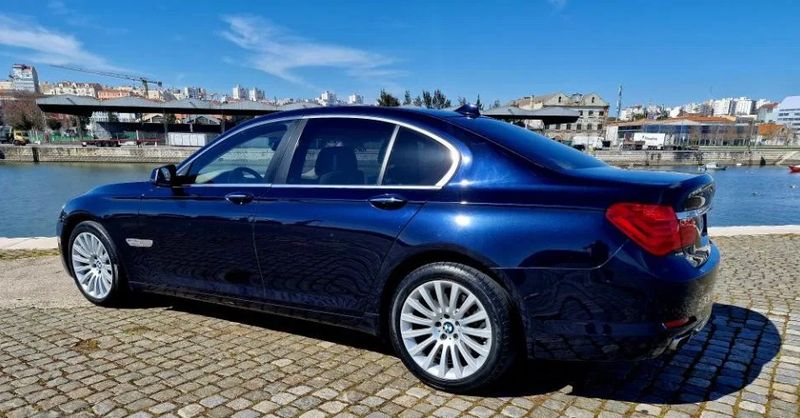 BMW 7 Series • 2012 • 170,000 km 1