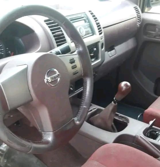 Nissan Navara • 2016 • 300 km 2