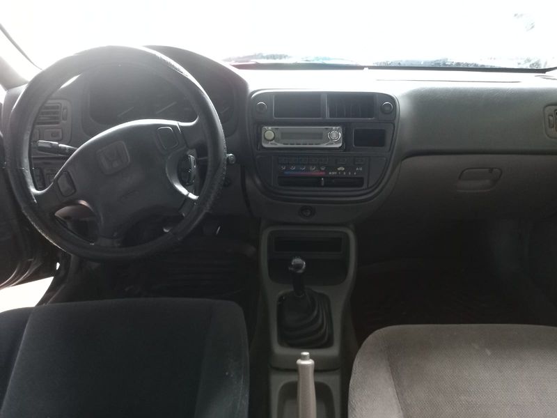 Honda Civic • 1996 • 35,000 km 3