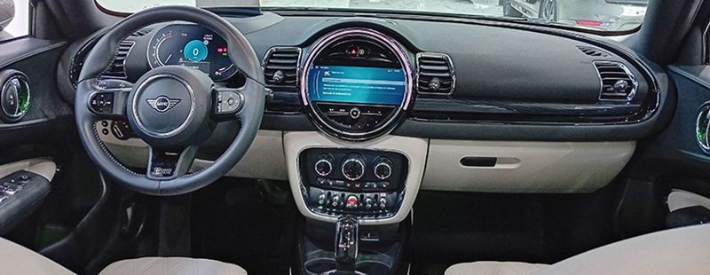 MINI Clubman • 2022 • 32,234 km 8