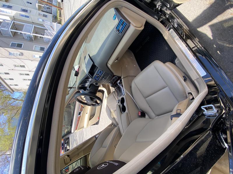 Mercedes-Benz C • 2009 • 107 km 6