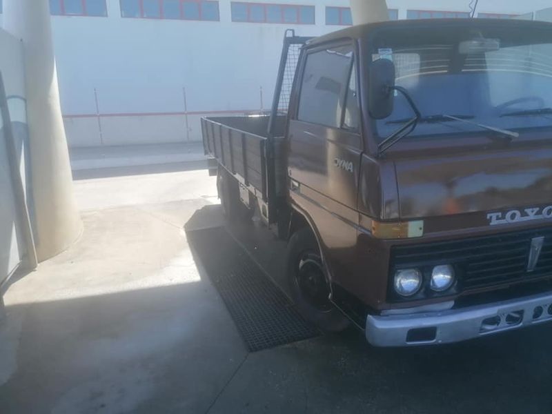 Toyota Dyna • 2007 • 108,000 km 4