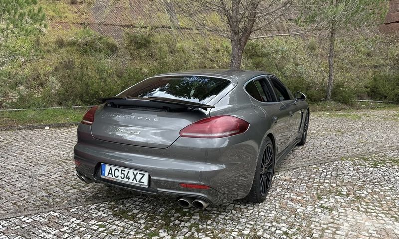 Porsche Panamera • 2016 • 101,000 km 4
