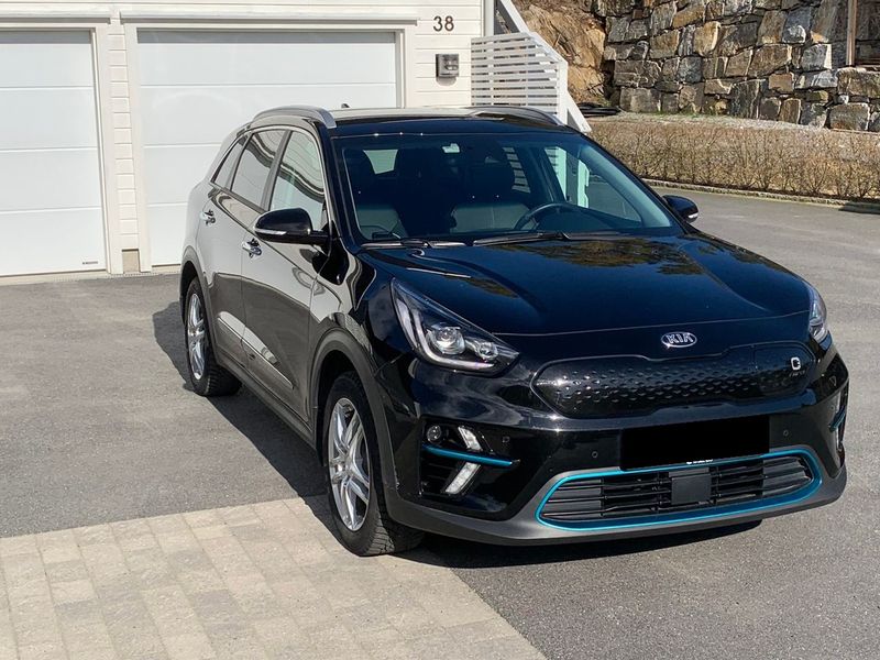 Kia Niro • 2019 • 23,376 km 2