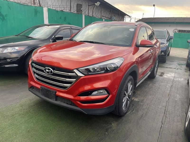 Hyundai Tucson • 2017 • 2 km 1