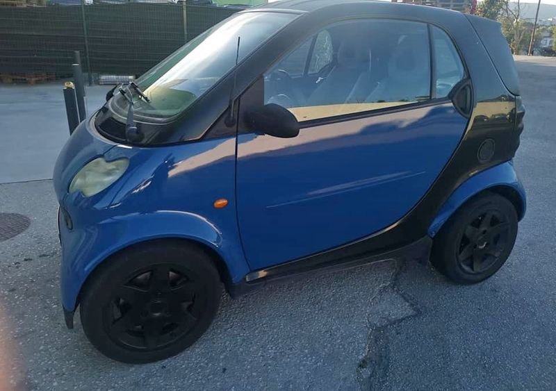 Smart fortwo • 2002 • 242,000 km 2