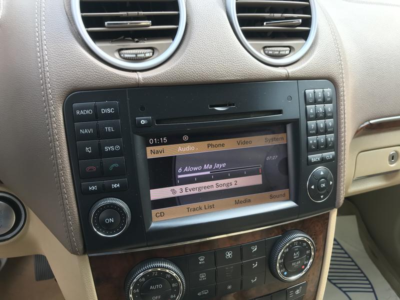 Mercedes-Benz GL • 2011 • 26,645 km 8