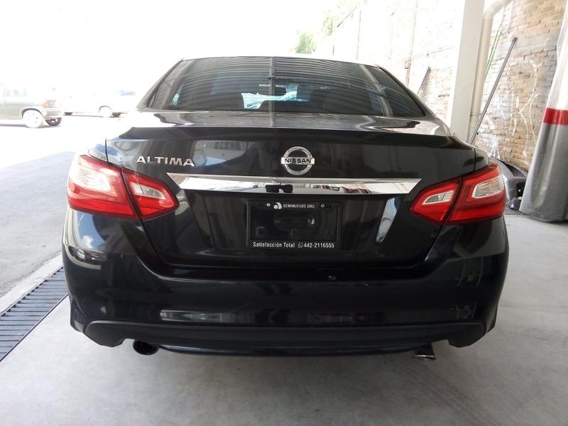 Nissan Altima • 2017 • 155,000 km 13