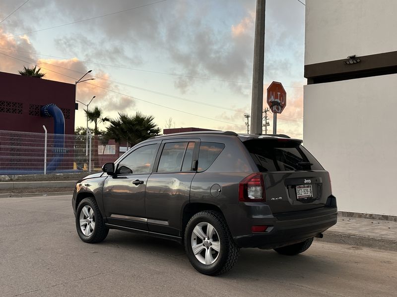 Jeep Compass • 2016 • 100,000 mi 7