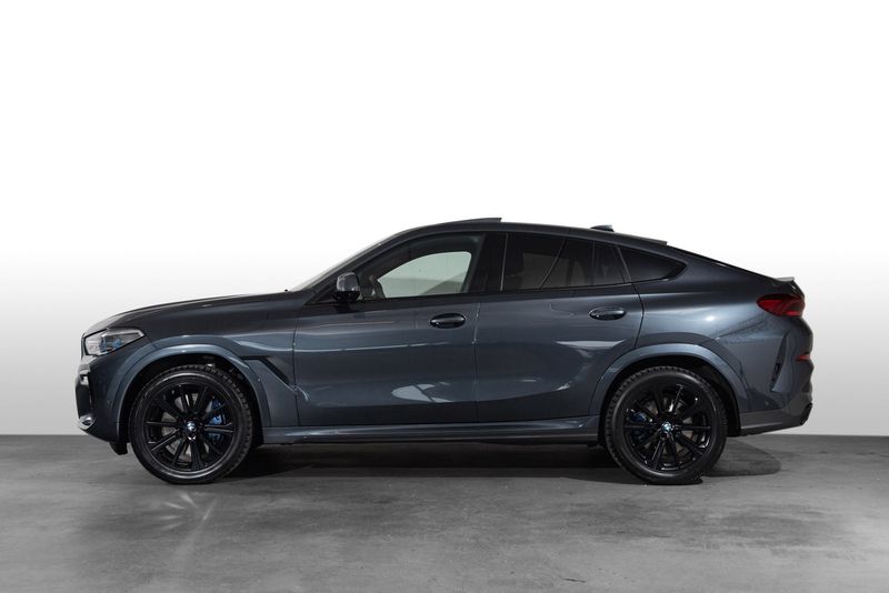 BMW X6 • 2020 • 55,000 km 4