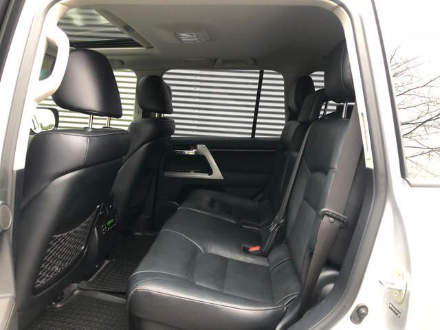 Toyota Land Cruiser • 2015 • 56,319 km 7