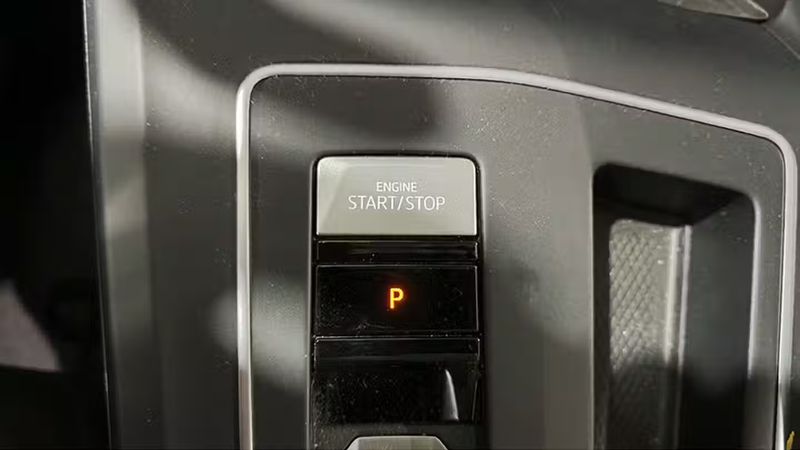 Volkswagen Golf • 2023 • 28,375 km 13