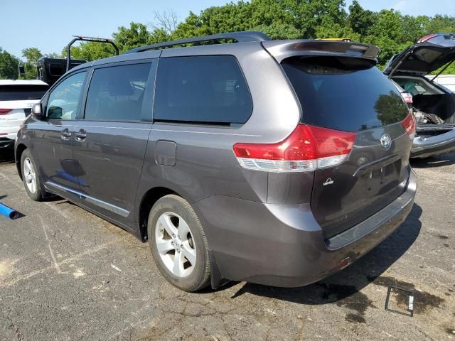 Toyota Sienna • 2012 • 10,000 mi 3